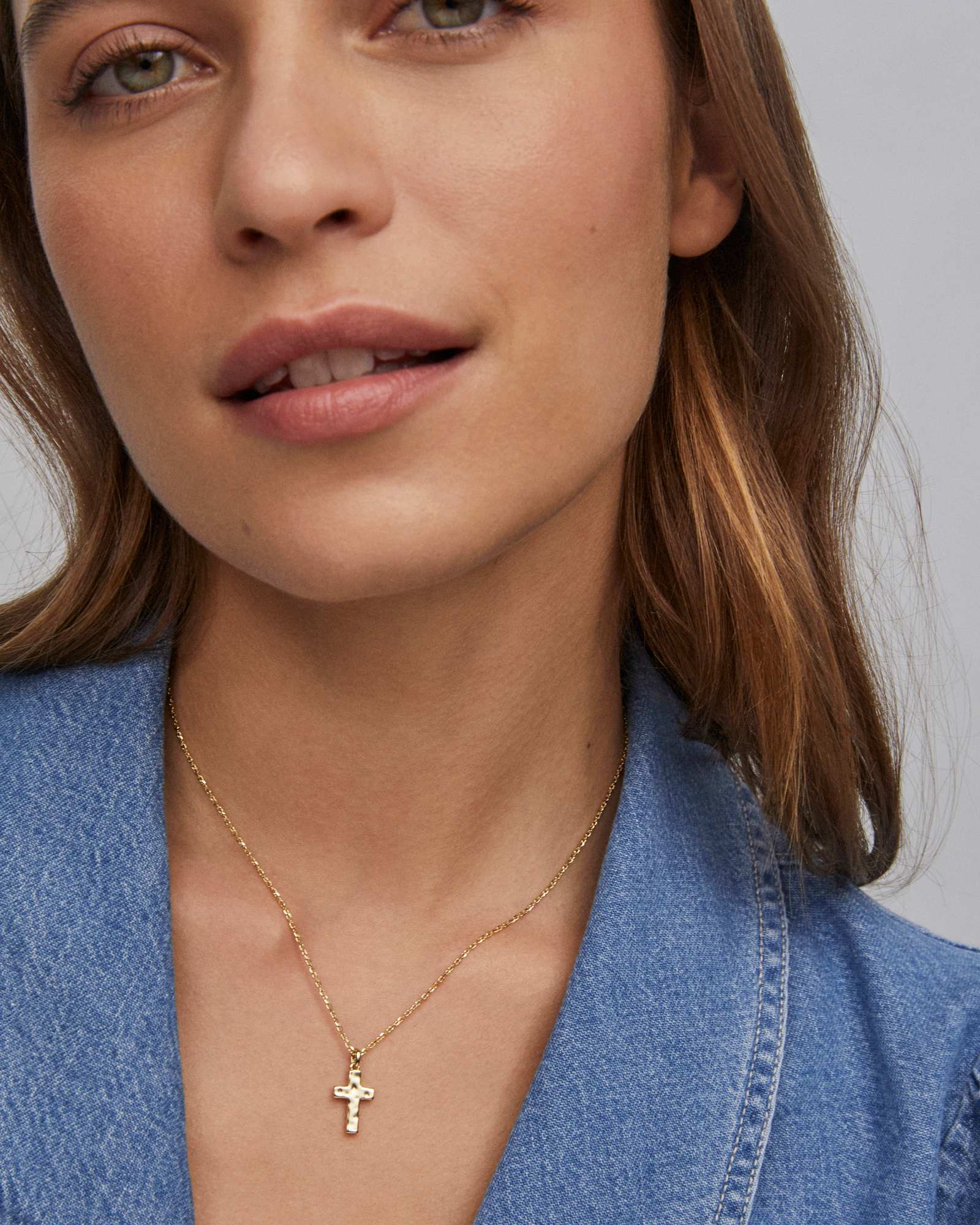 Cross Pendant Necklace in Gold hover